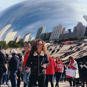 Meet your Posher, Guzman